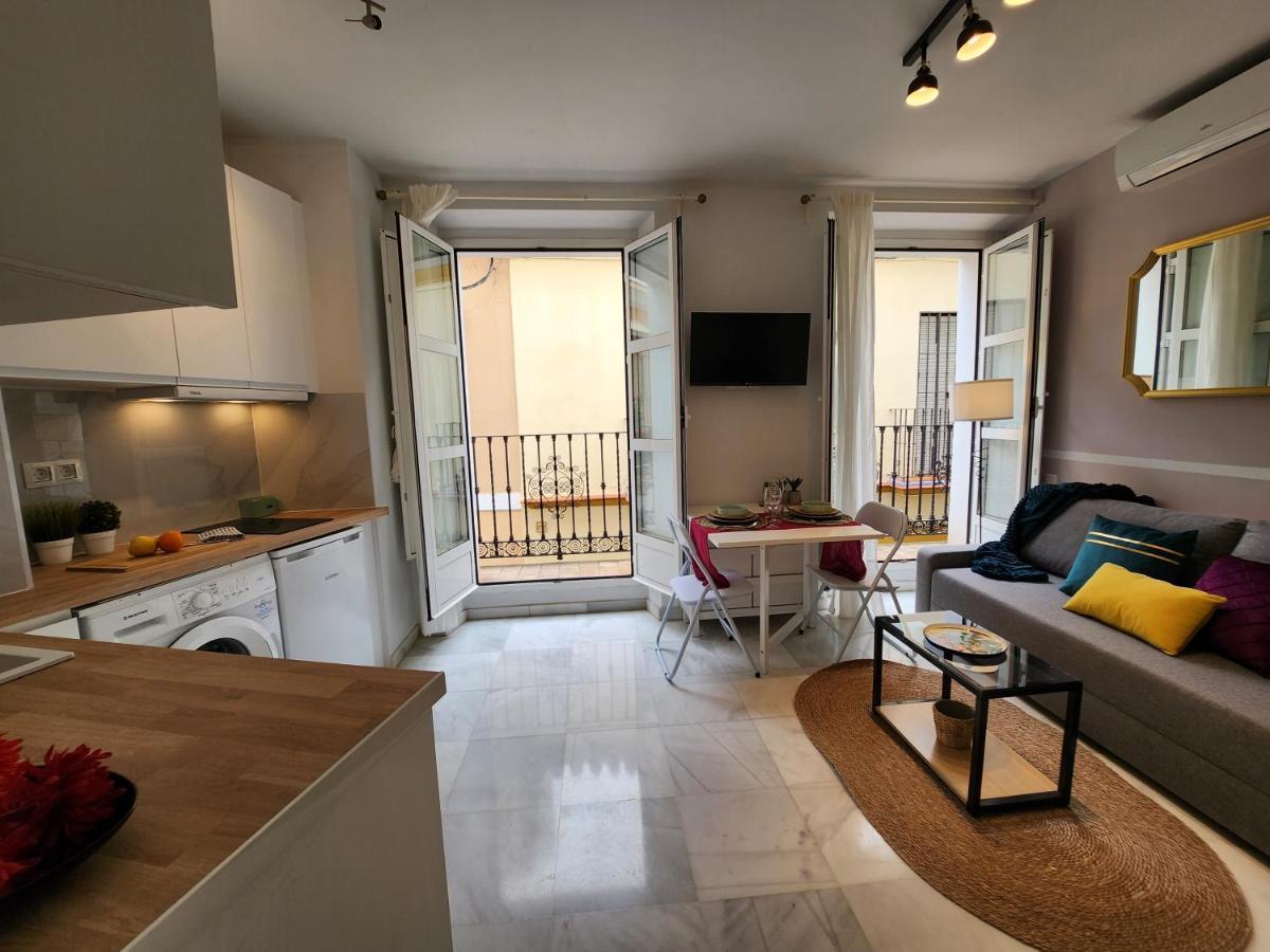 Lovely Center Apartments - Balcony Lux Sol Sevilha Exterior foto