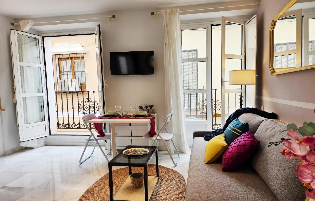 Lovely Center Apartments - Balcony Lux Sol Sevilha Exterior foto