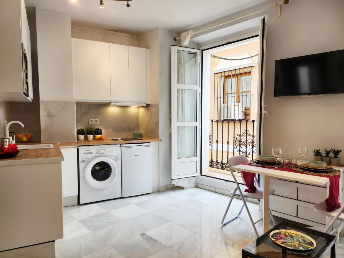 Lovely Center Apartments - Balcony Lux Sol Sevilha Exterior foto