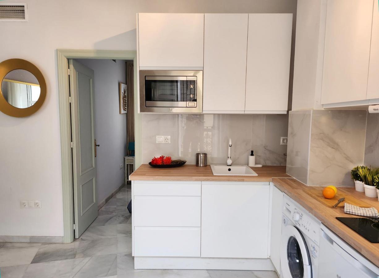 Lovely Center Apartments - Balcony Lux Sol Sevilha Exterior foto