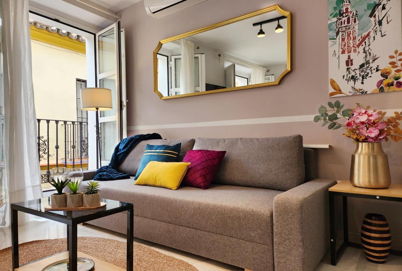 Lovely Center Apartments - Balcony Lux Sol Sevilha Exterior foto